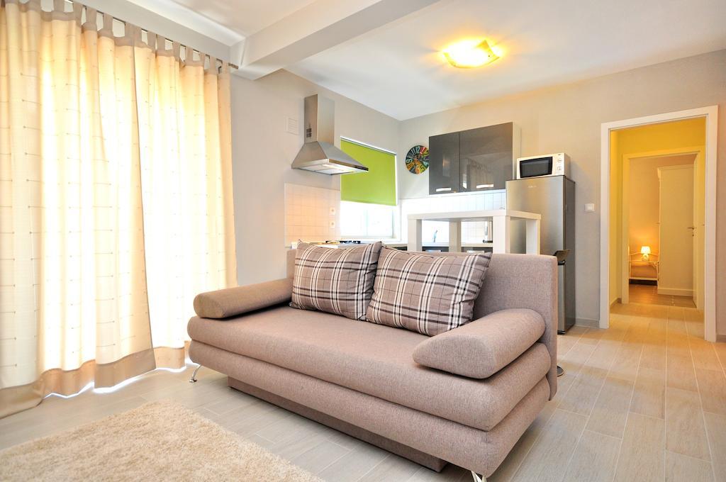 Apartments Sakal تروغير الغرفة الصورة
